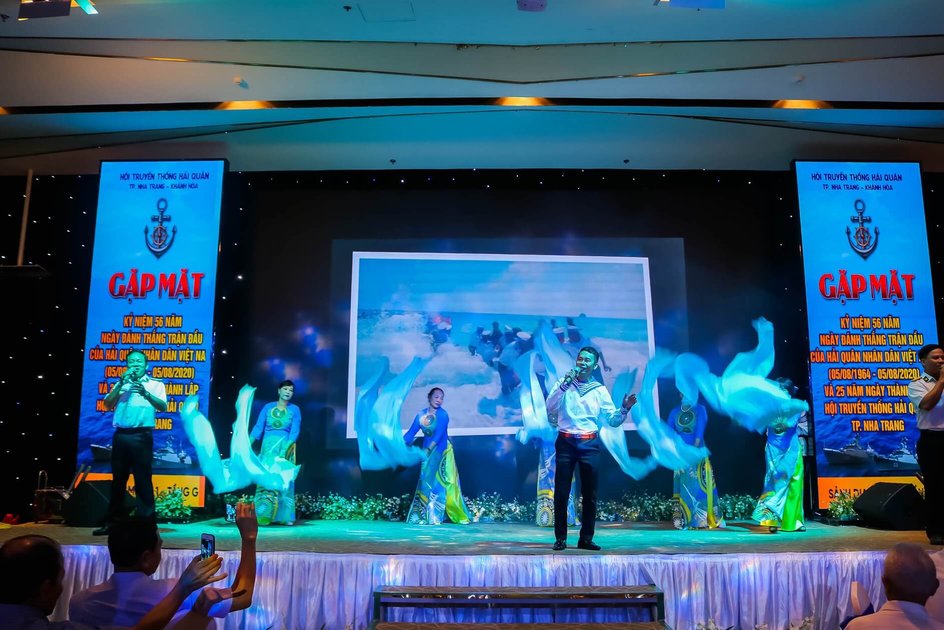 hội nghị diễn ra tại sảnh Diamond khách sạn Quinter Central Nha Trang